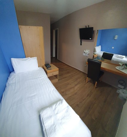 Imagen de la habitación del Hotel Gilson. Foto 15