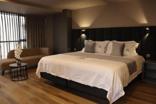 Imagen de la habitación del Hotel Giluxe, AMCO, Area Metropolitana Centro Occidente. Foto 16