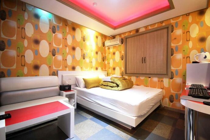 Imagen de la habitación del Hotel Gimhae Eobangdong 1004. Foto 3