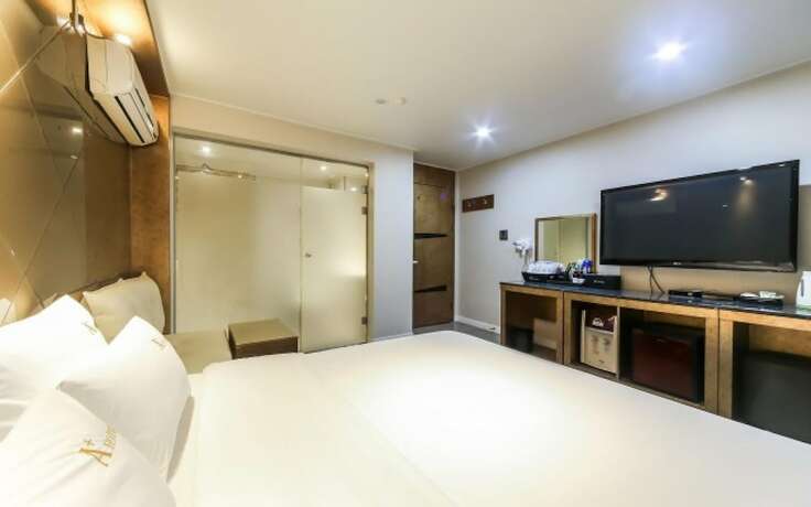 Imagen general del Hotel Gimhae Eobang-dong A Plus. Foto 1