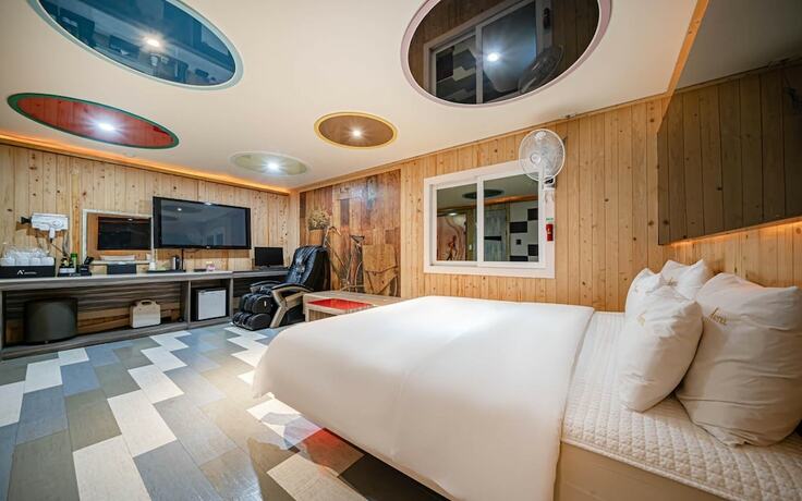Imagen de la habitación del Hotel Gimhae Eobang-dong A Plus. Foto 14