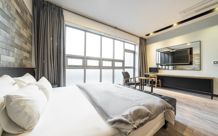 Imagen general del Hotel Gimhae Eobangdong Carpe. Foto 2