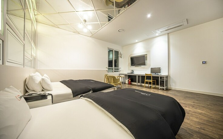 Imagen de la habitación del Hotel Gimhae Eobangdong Carpe. Foto 12