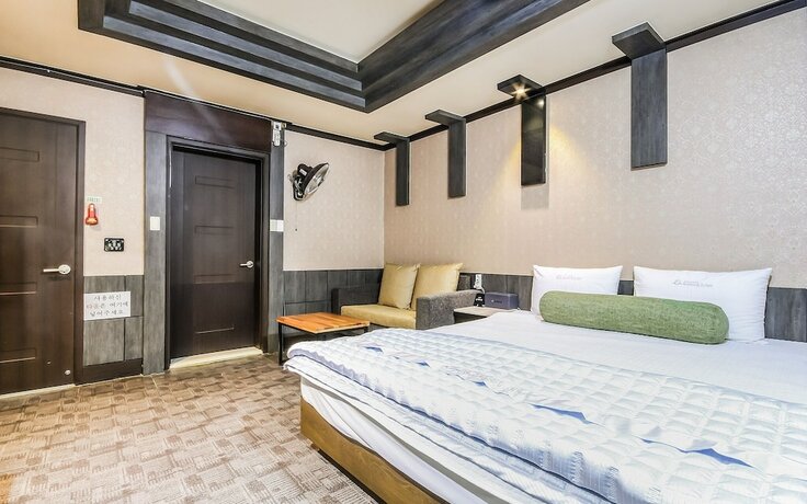 Imagen general del Hotel Gimhae Eobangdong Denbasta Kids Land. Foto 12