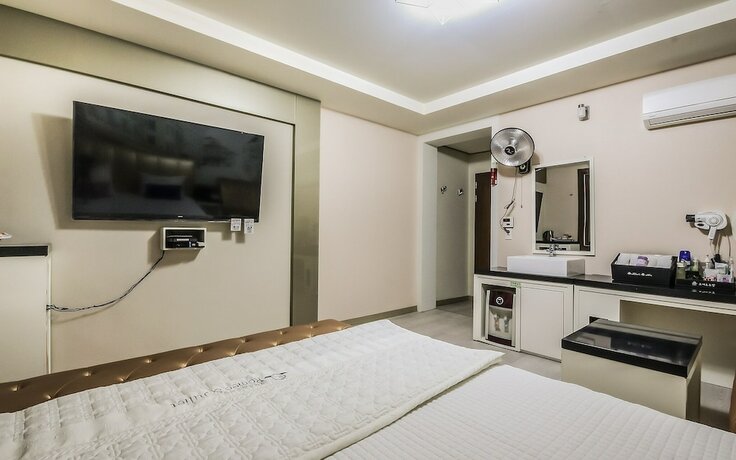 Imagen general del Hotel Gimhae Eobangdong Denbasta Kids Land. Foto 14