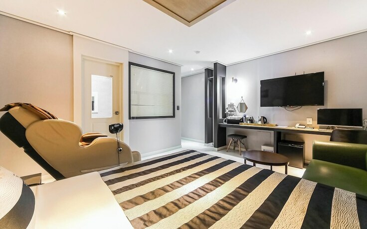 Imagen de la habitación del Hotel Gimhae Eobangdong The Gentle Hotel. Foto 19