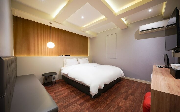 Imagen de la habitación del Hotel Gimhae Eobangdong Vvip. Foto 29