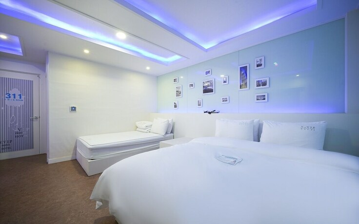 Imagen de la habitación del Hotel Gimhae Eobangdong Vvip. Foto 35