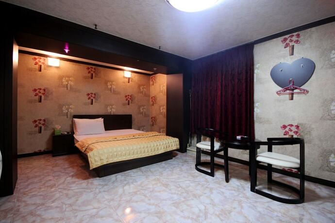 Imagen de la habitación del Hotel Gimhae Jangyu Poly M. Foto 3