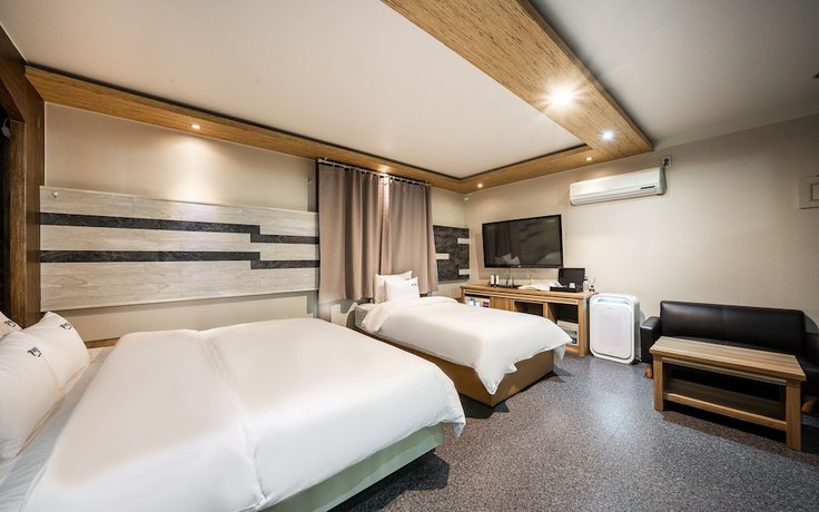 Imagen de la habitación del Hotel Gimhae Jangyu Rhea. Foto 20