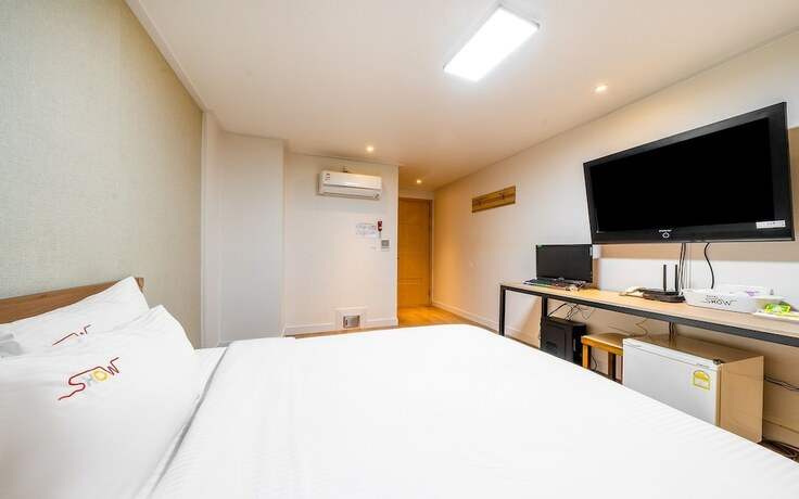 Imagen general del Hotel Gimhae Jangyu Show. Foto 8