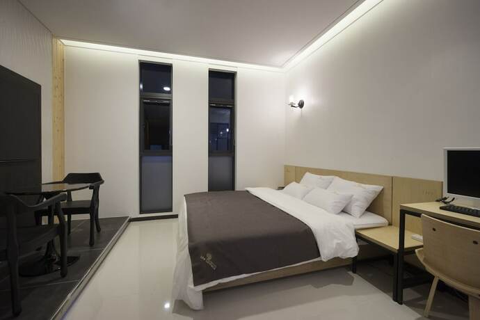 Imagen de la habitación del Hotel Gimhae Jangyu The Terrace. Foto 14
