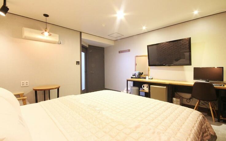 Imagen general del Hotel Gimhae Jangyu W. Foto 9