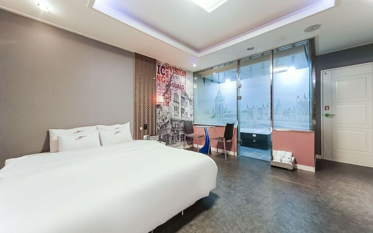 Imagen general del Hotel Gimhae Jangyu Waffles. Foto 19