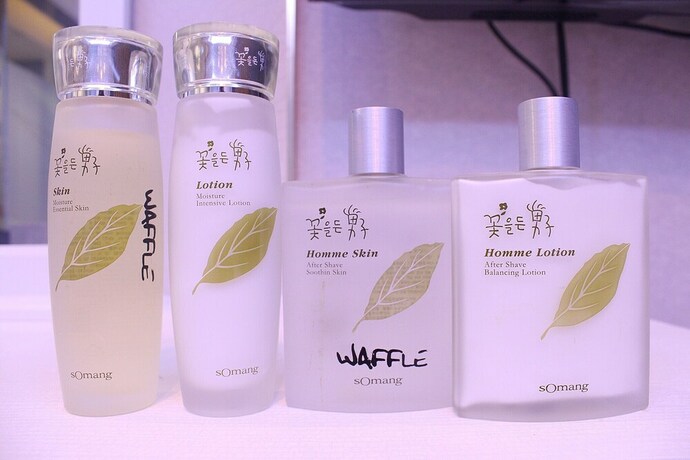 Imagen de los interiores del Hotel Gimhae Jangyu Waffles. Foto 35