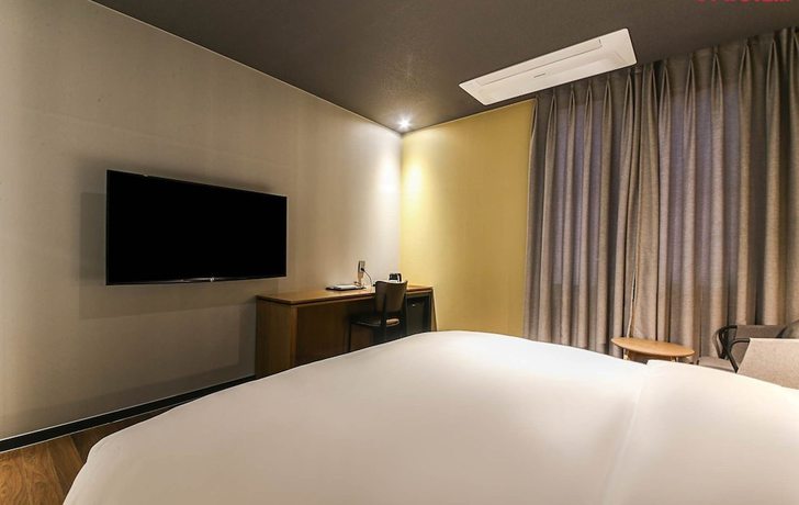 Imagen de la habitación del Hotel Gimhae Perfect. Foto 15