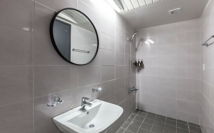 Imagen general del Hotel Gimhae Samgye Brown Dot. Foto 3
