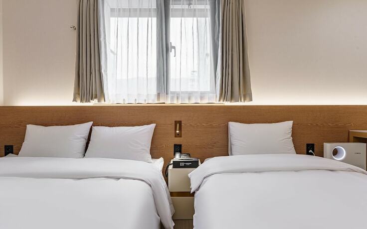Imagen general del Hotel Gimhae Samgye H Avenue. Foto 12