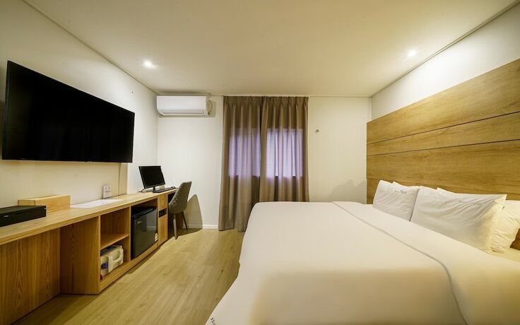 Imagen general del Hotel Gimhae Samgye Next. Foto 6