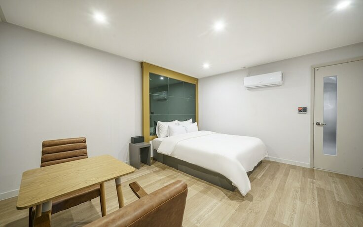 Imagen general del Hotel Gimhae Samgye Raon. Foto 6