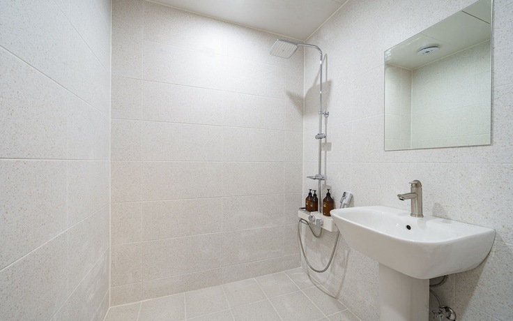 Imagen general del Hotel Gimhae Samgye Raon. Foto 13