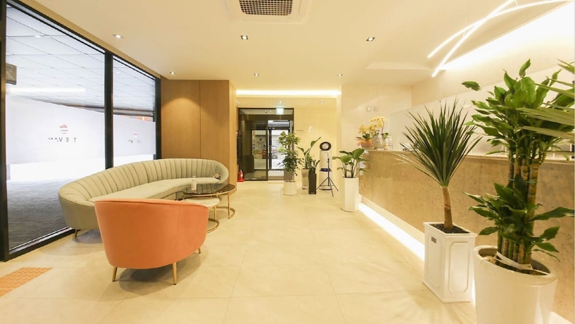Imagen de los interiores del Hotel Gimhae The Van. Foto 14
