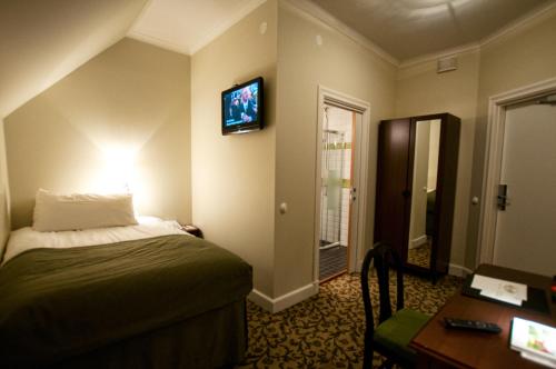 Imagen de la habitación del Hotel Gimo Herrg&aring;rd. Foto 9