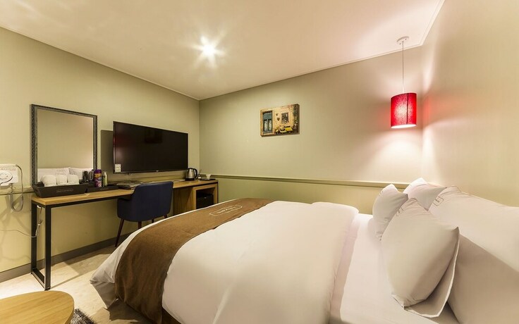 Imagen de la habitación del Hotel Gimpo Docking Hotel. Foto 16