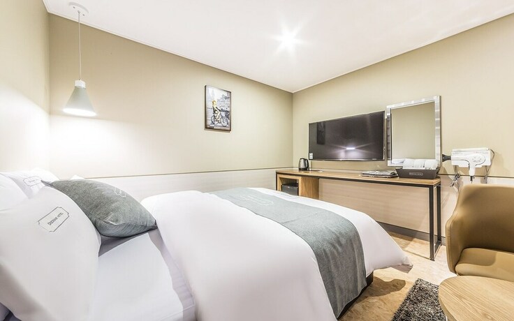 Imagen de la habitación del Hotel Gimpo Docking Hotel. Foto 24