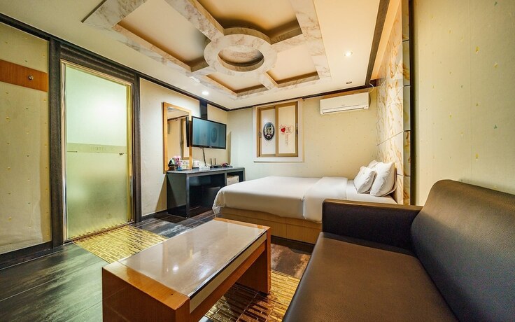 Imagen de la habitación del Hotel Gimpo Fill. Foto 20