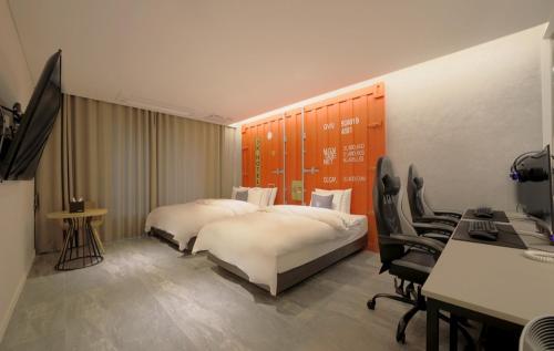 Imagen de la habitación del Hotel Gimpo JK. Foto 20