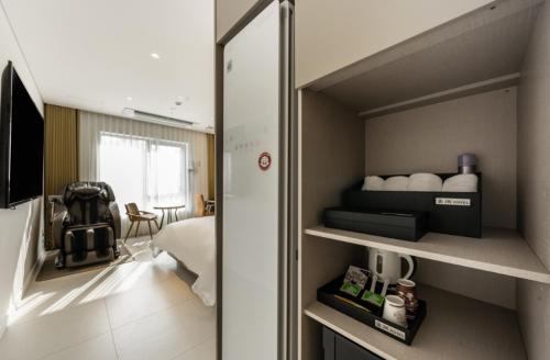 Imagen general del Hotel Gimpo JK. Foto 10