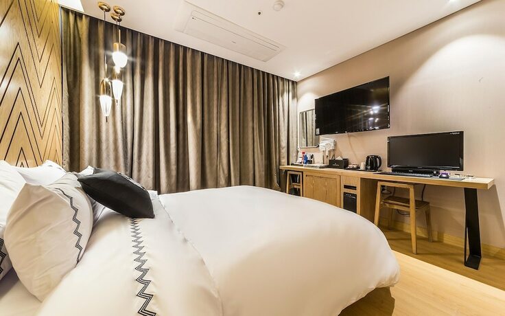 Imagen de la habitación del Hotel Gimpo Marie. Foto 14