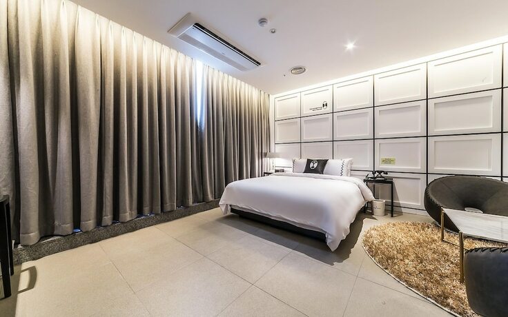 Imagen de la habitación del Hotel Gimpo Marie. Foto 15