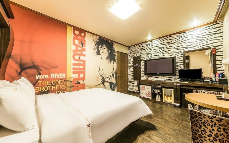 Imagen general del Hotel Gimpo River. Foto 8