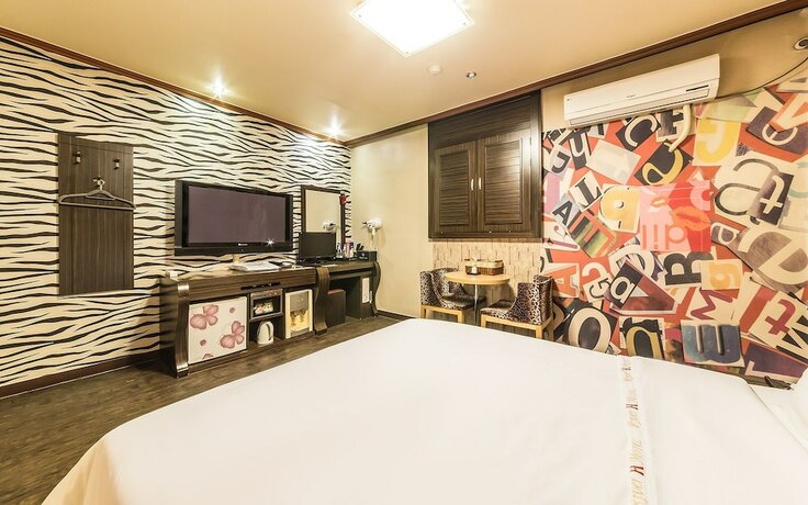 Imagen de la habitación del Hotel Gimpo River. Foto 20