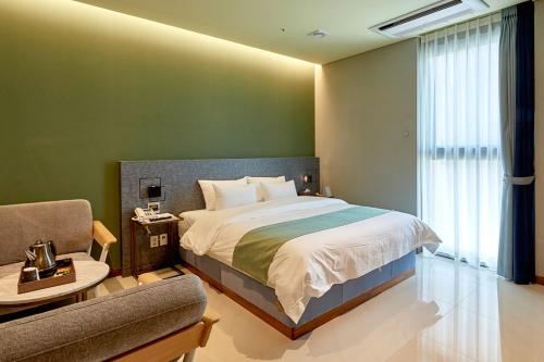 Imagen general del Hotel Gimpo Stavia. Foto 6