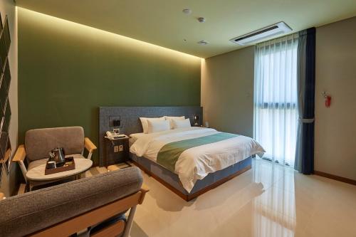 Imagen general del Hotel Gimpo Stavia. Foto 7