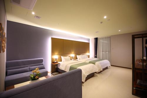 Imagen de la habitación del Hotel Gimpo Stavia. Foto 18