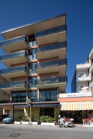 Imagen de la habitación del Hotel Gin Rimini. Foto 4