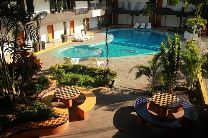 Imagen de los interiores del Hotel Gina, Tecom&aacute;n. Foto 9