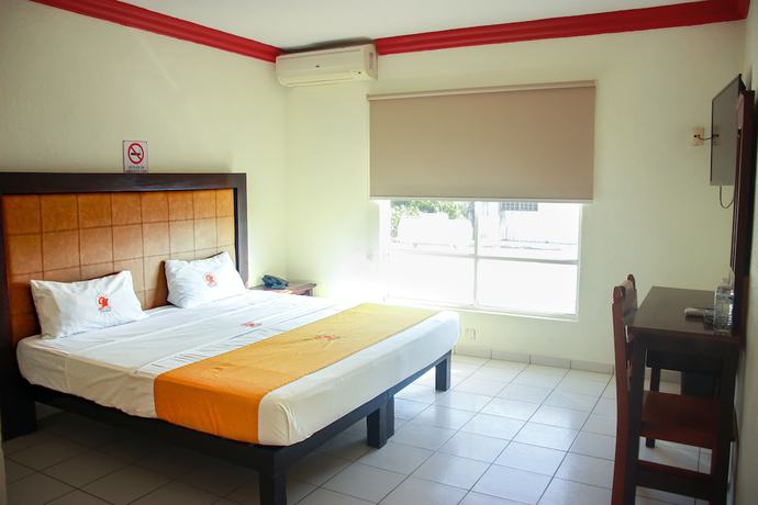 Imagen de la habitación del Hotel Gina, Tecom&aacute;n. Foto 6