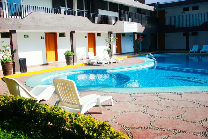 Imagen general del Hotel Gina, Tecom&aacute;n. Foto 2