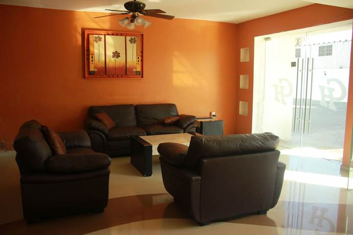 Imagen de los interiores del Hotel Gina, Tecom&aacute;n. Foto 10
