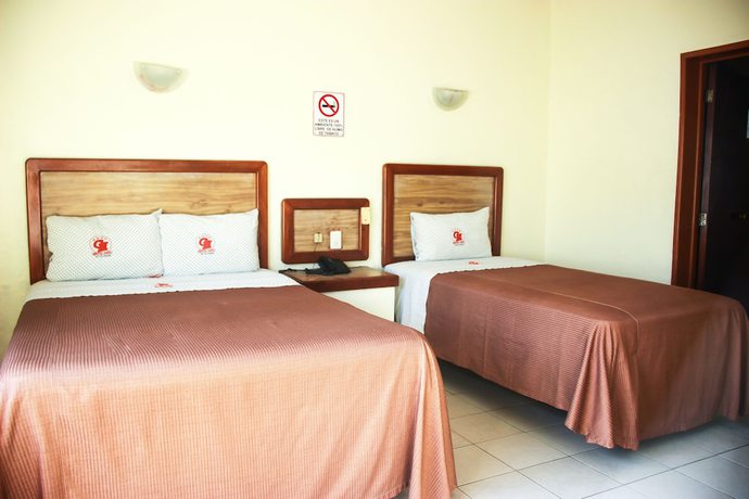 Imagen de la habitación del Hotel Gina, Tecom&aacute;n. Foto 8