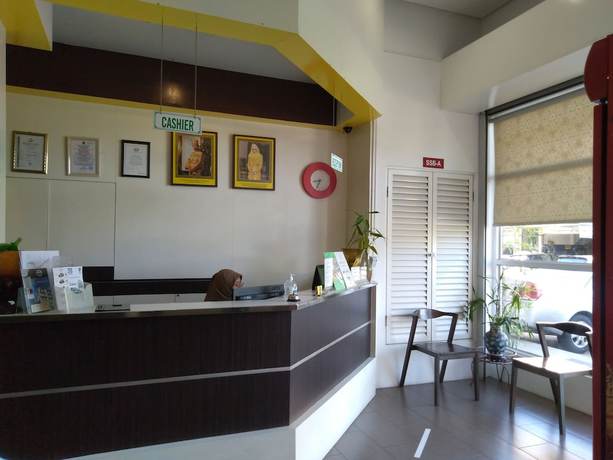 Imagen de los interiores del Hotel GinaSuite Kompleks27. Foto 17