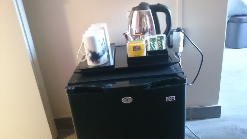 Imagen de la habitación del Hotel Ginebra, Eixample. Foto 6