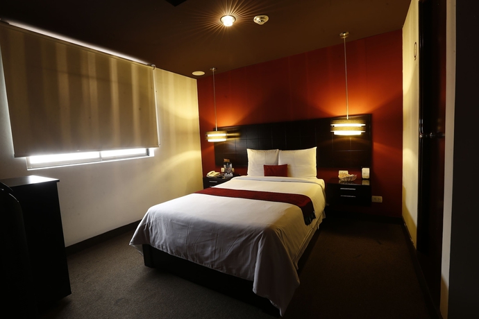 Imagen de la habitación del Hotel Ginebra, LIMA. Foto 16