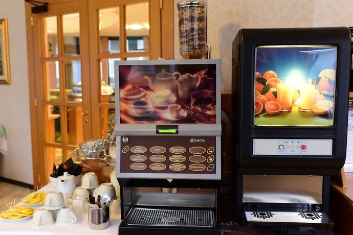 Imagen del bar/restaurante del Hotel Ginepro, Aprica. Foto 6