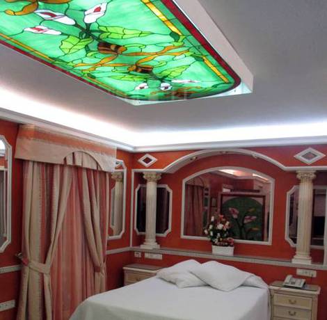 Imagen de la habitación del Hotel Gines. Foto 2